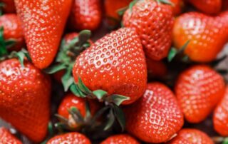 Fisetin-rich foods that support cardiovascular health
